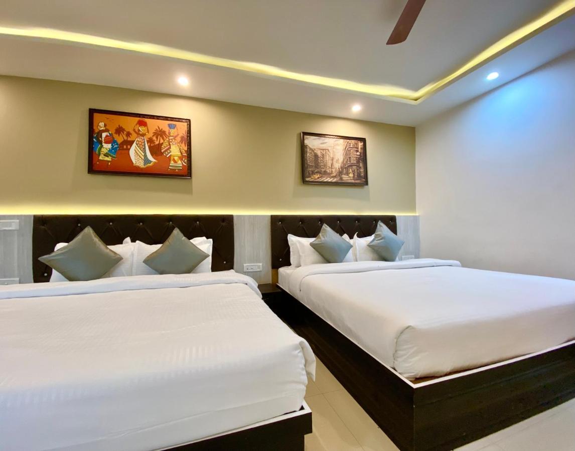 Hotel Kavita Palace 兰斯顿 外观 照片